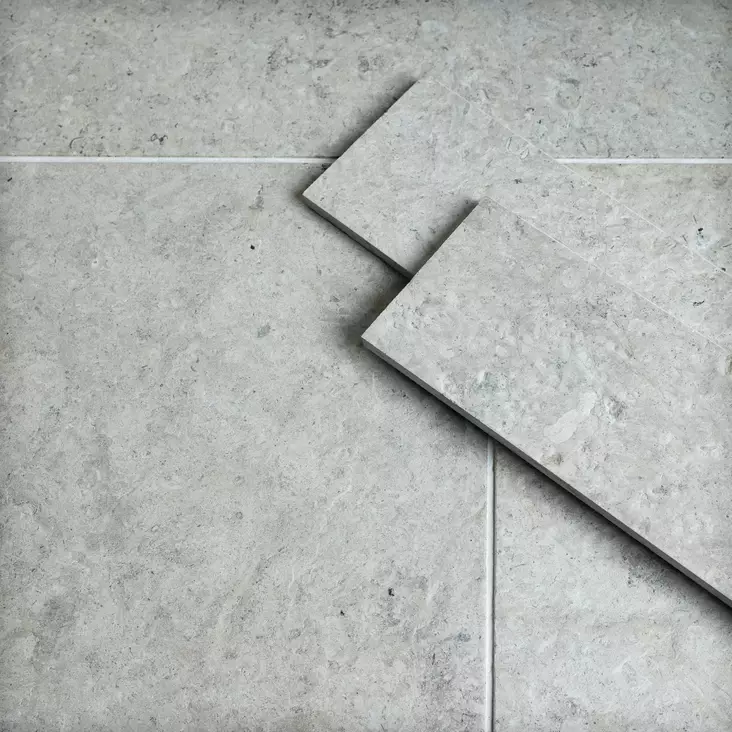 Kalkkikivi -laatta, rustiikki - Kalkkikivilattia, rustiikki - 682-100-90 - 1