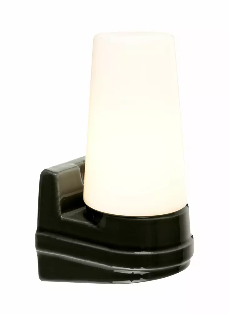 Seinävalaisin Bernadotte (IP44) - IFÖ -seinävalaisimet - 504-004-111 - 1