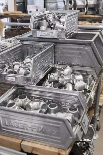 Putkiliitos - Putkikalusteosat - 112-004-63 - 2