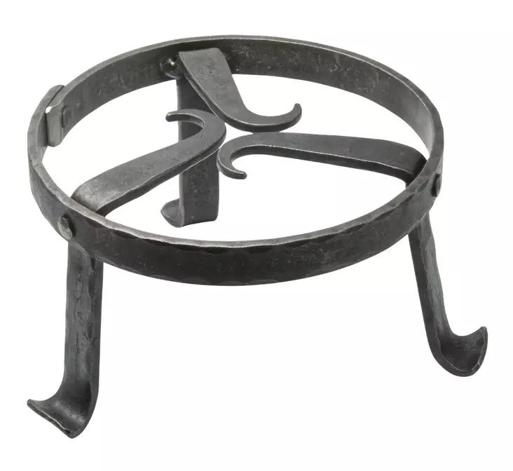 Kolmijalka, taottu - Arinat ja korjaustarvikkeet - 719-041-4 - 1