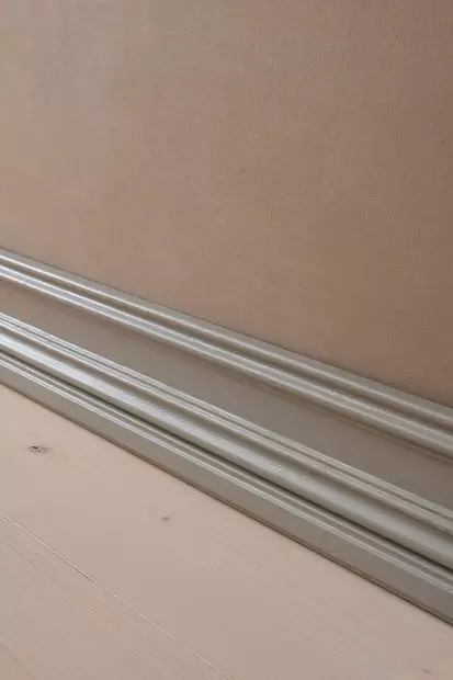 Jalkalista Vojakkala, kork. 12 cm - Jalka- ja vuorilistat - 820-702-85 - 2