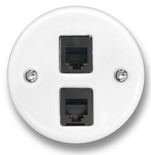 Data ja data Do, suojattu - Pistorasiat ja kytkimet, DO - 545-003-5 - 1