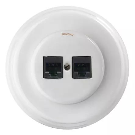 Data ja data - Valkoiset posliinipistorasiat - 517-041-6 - 2