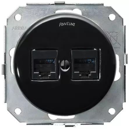 Data ja data - Mustat posliinipistorasiat - 517-042-6 - 1