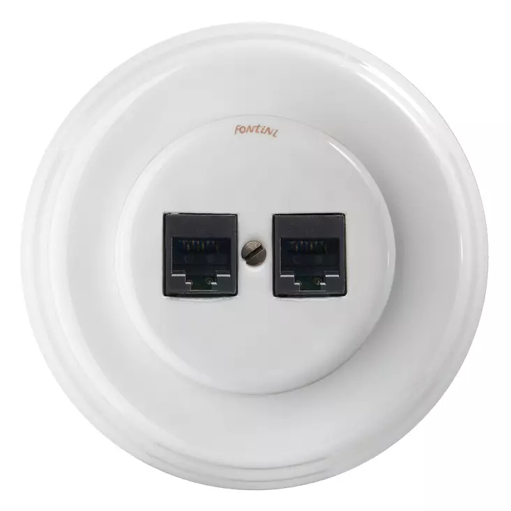 Data ja data - Valkoiset posliinipistorasiat - 517-026-6 - 1