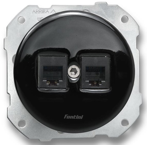 Data ja data - Mustat posliinipistorasiat - 517-042-6 - 1